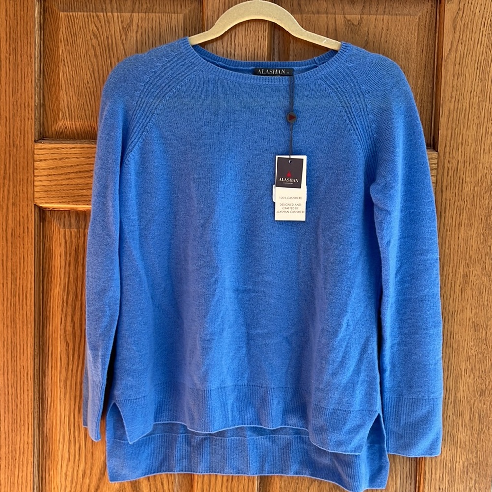 NWT ALASHAN 100% cashmere pullover sweater, blue